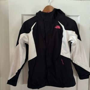 North Face Hyvent winter jacket; ski snowboard. Kids M.